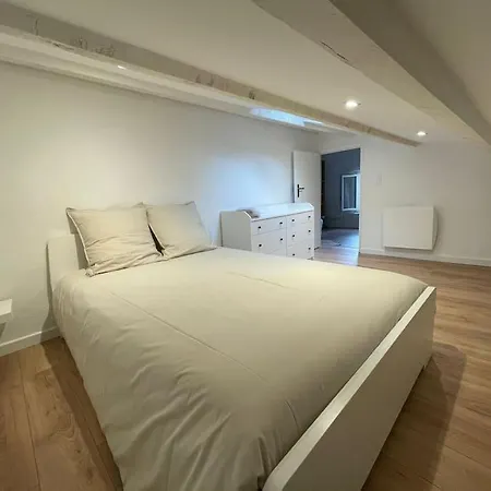 Duplex Sous Les Toits * 리에